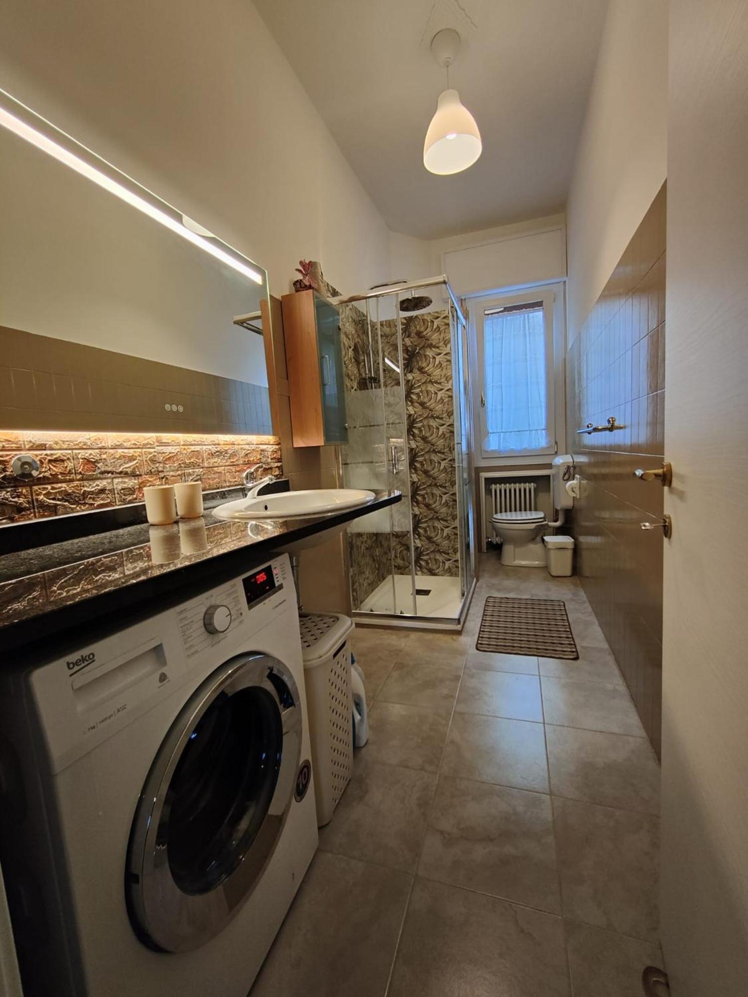 Elegante Appartamento 90 Mq Zona Corticella Fiera Bologne Extérieur photo